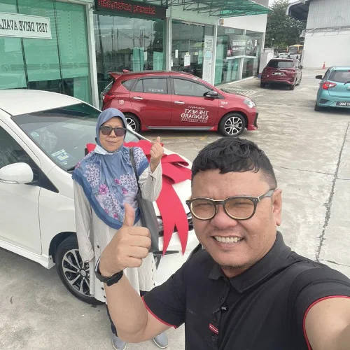 customer perodua ipoh bezza putih
